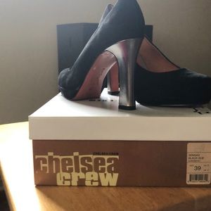 Chelsea crew heels